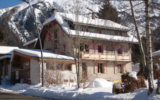 Agence Montagne Réf. T4 maison de pays